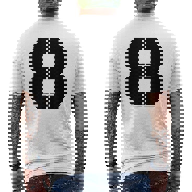 タイポグラフィ 太字 ステンシル 8番 数字 8 メンズTシャツ バックプリント