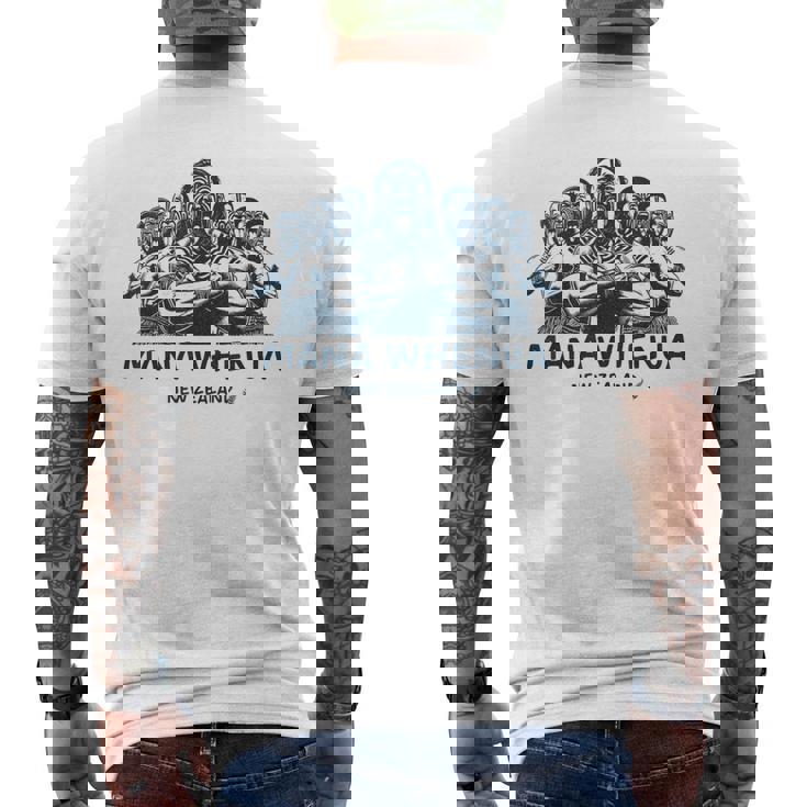 ニュージーランドのマオリ戦士がハカを披露 メンズTシャツ バックプリント