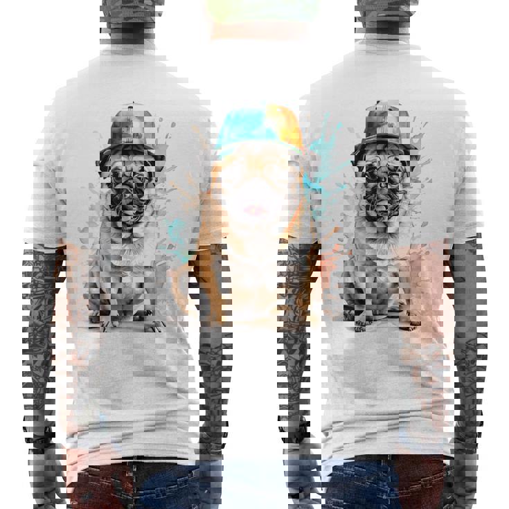 パグ、スナップバック キャップ、犬、カラフル、面白い、動物プリント メンズTシャツ バックプリント