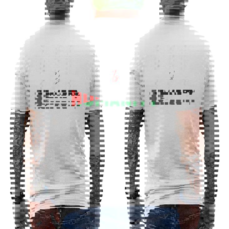 パレスチナと共に立つことは、人類のないガザに立ち向かうこと。 メンズTシャツ バックプリント