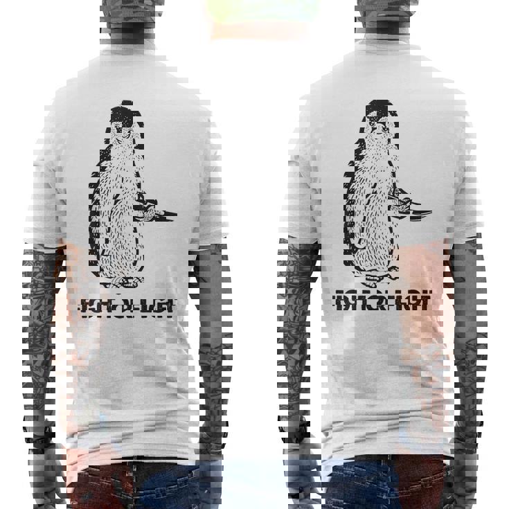 ファイト・オア・フライト・ファニー・ペンギン・パンク メンズTシャツ バックプリント