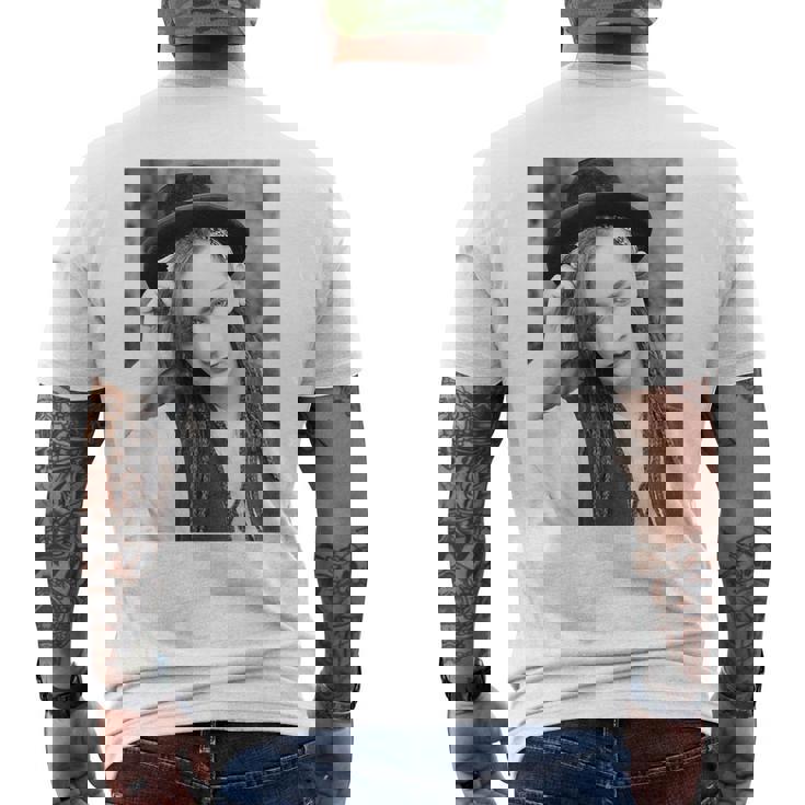 ボーイ・ジョージ・カルチャー・クラブ・シンガー・ポートレート 1982 メンズTシャツ バックプリント