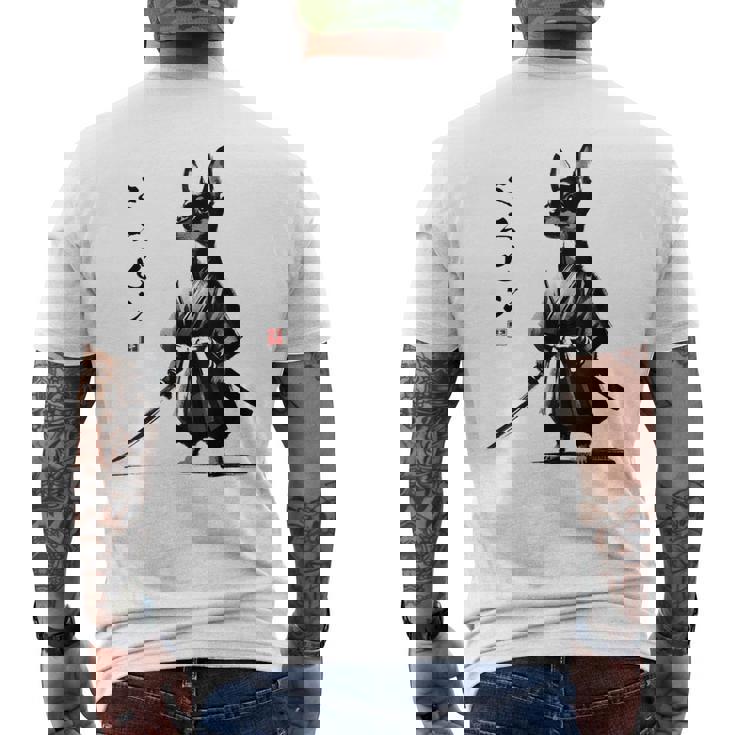 ミニチュアピンシャー 侍戦士 日本の浮世絵 アートドッグ メンズTシャツ バックプリント