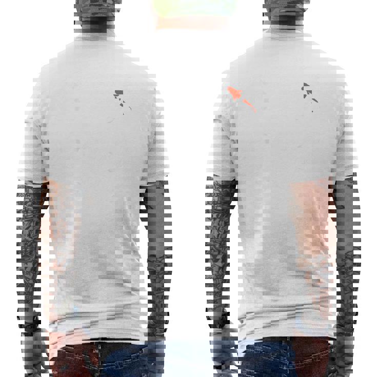 メダカ飼育者向け「メダカのおやぢ」デザイン-バックプリント- メンズTシャツ バックプリント