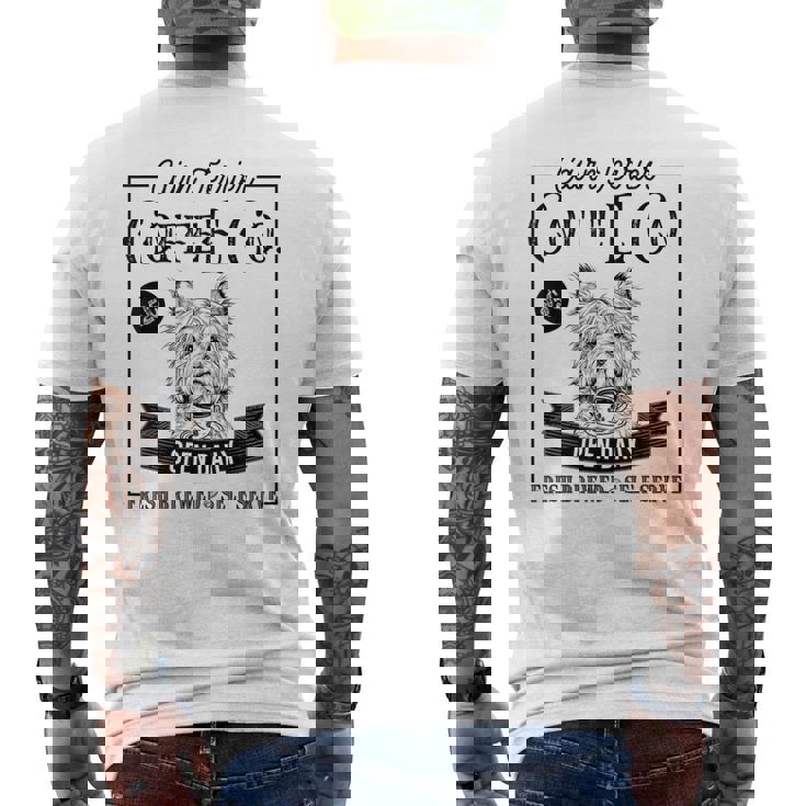 レトロ ケアンテリア コーヒー 面白い 犬 ママ コーヒー愛好家 メンズTシャツ バックプリント