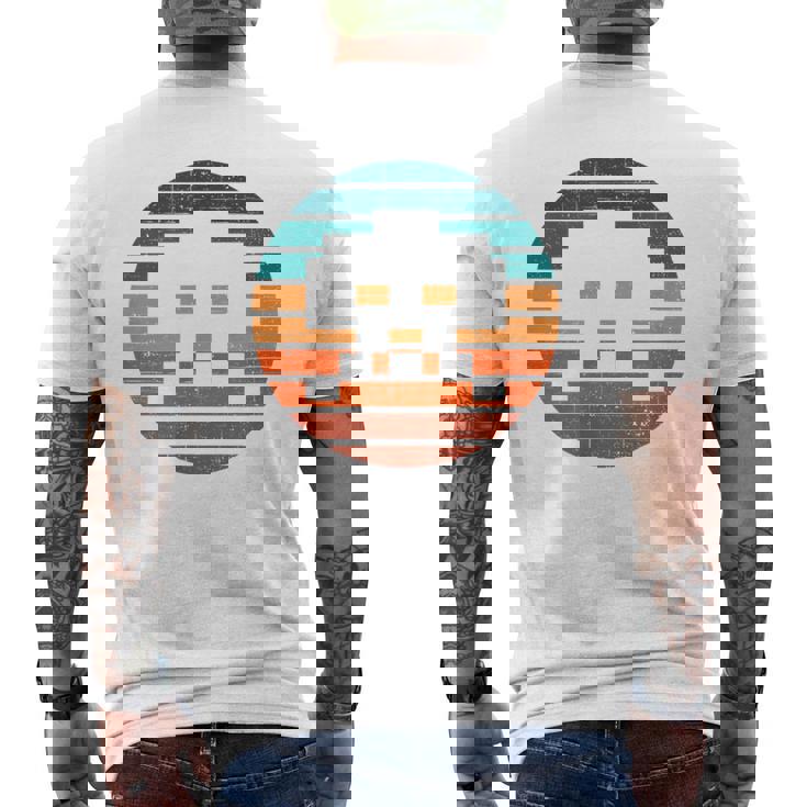 レトロ ヴィンテージ 80年代アーケード ゲーム インベーダー シンセウェイブ サンセット メンズTシャツ バックプリント