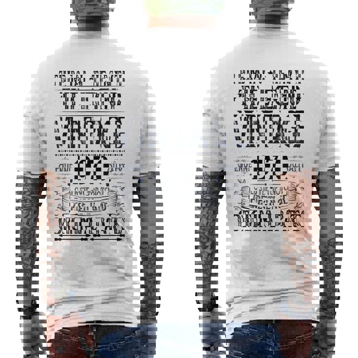 ヴィンテージ 1970 男性用 レトロ 面白い 1970 誕生日 メンズTシャツ バックプリント