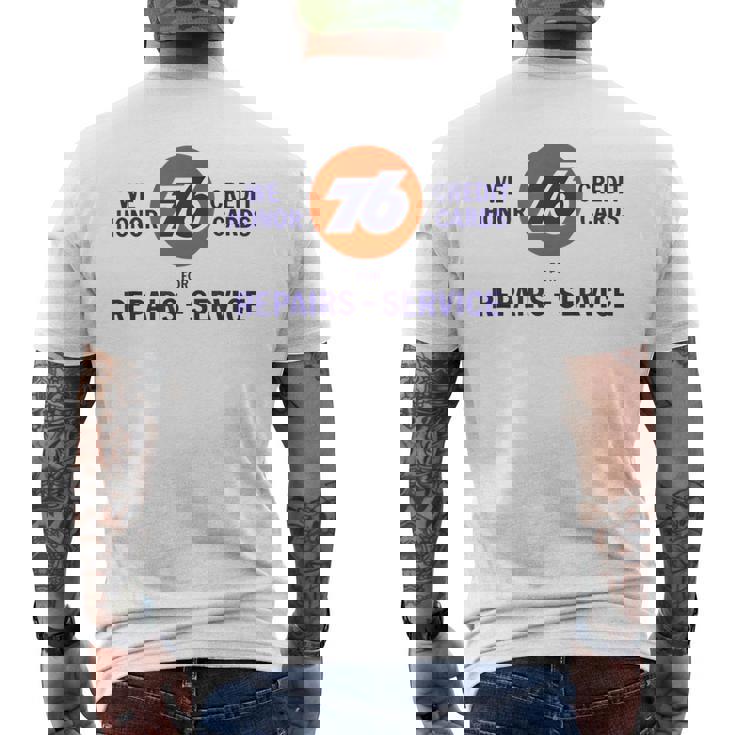 ヴィンテージ 76 ガソリンポンプ サイン レトロ ガソリン ガレージ メンズTシャツ バックプリント