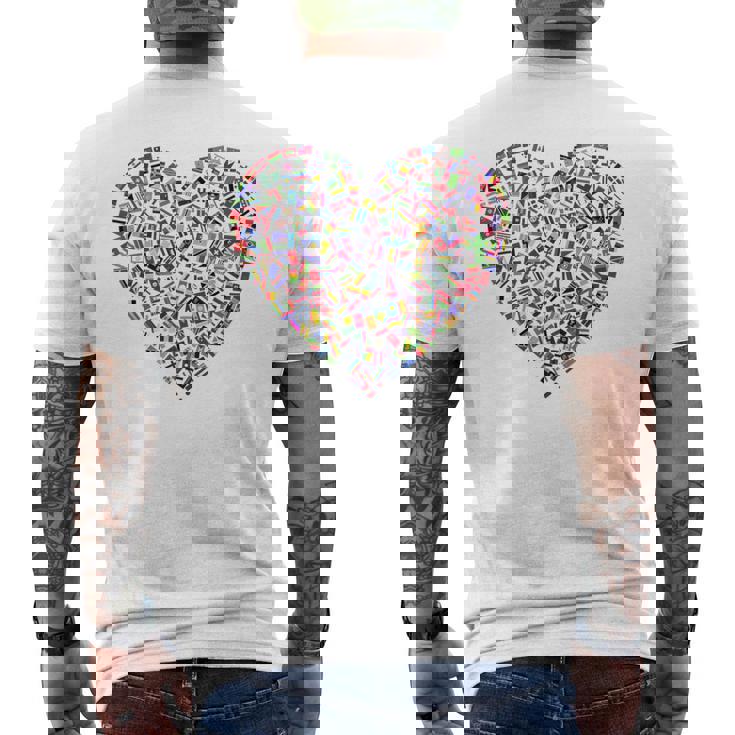 世界国旗 ハート 国旗 旅行 トラベラー メンズTシャツ バックプリント