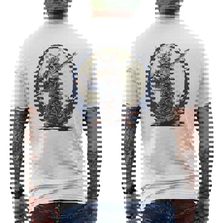 古代忍者猫 日本の子猫 刀猫 サムライキャット メンズTシャツ バックプリント