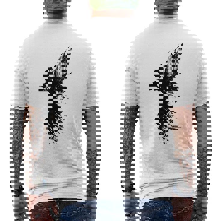 妖精 神話 ホールド カメラ グラフィック ファンタジー ポートレート 妖精 メンズTシャツ バックプリント