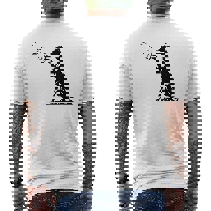 手を持つかわいいウィペット、ウィペットのママ メンズTシャツ バックプリント