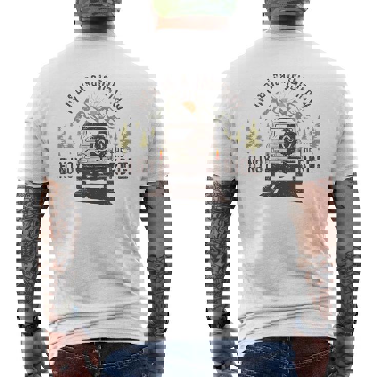 旅 おもしろ キャンプ 楽しい 登山 アウトドア キャンピングカー 人生は旅だ メンズTシャツ バックプリント