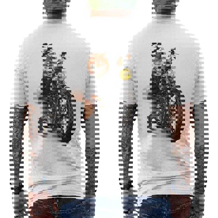 柴犬 いばけん 犬 バイク バイカー メンズTシャツ バックプリント