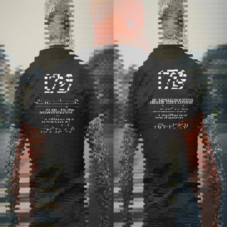 1729 Hardy Ramanujan 数字 数学 数学 オタクギフト メンズTシャツ バックプリント 高齢者への贈り物