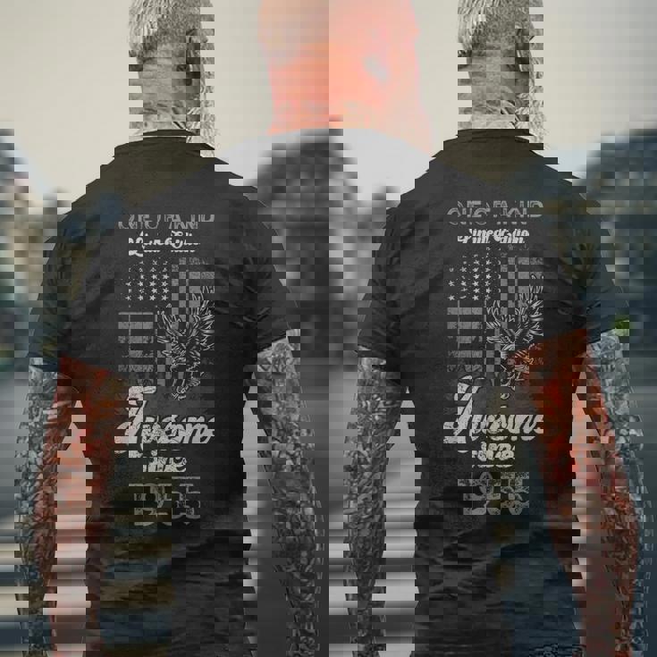 1955年、アメリカ国旗、イーグル、70歳の誕生日、愛国的 メンズTシャツ バックプリント 高齢者への贈り物