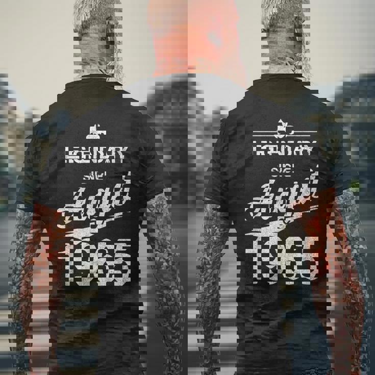 1965年8月に生まれた60歳の60歳のヴィンテージ メンズTシャツ バックプリント 高齢者への贈り物