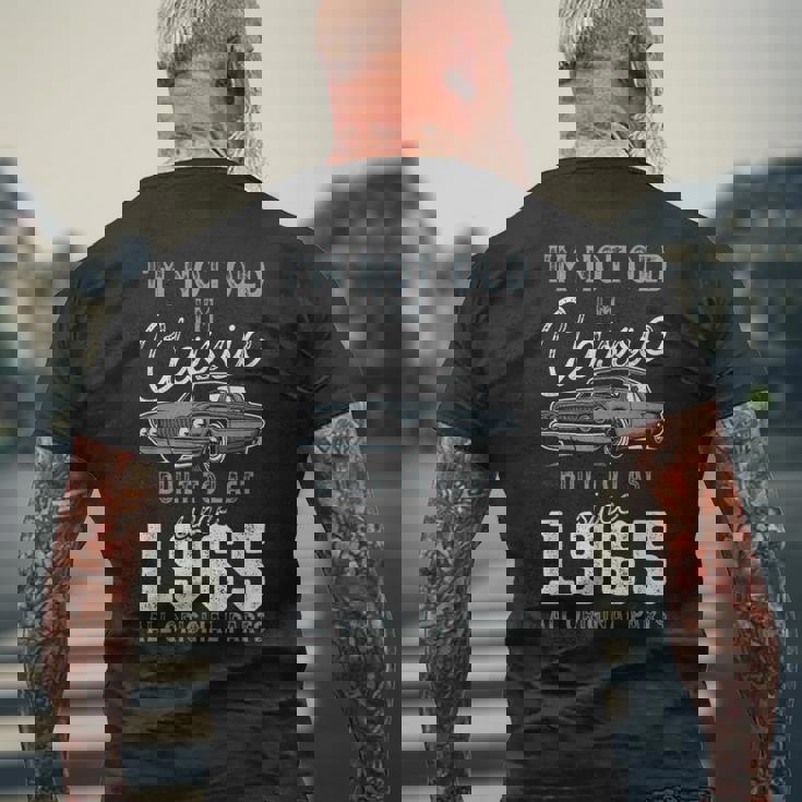 1965年クラシックカー生誕60周年 メンズTシャツ バックプリント 高齢者への贈り物