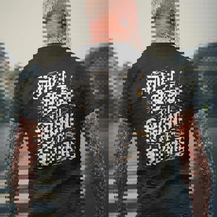 1965年製作。60年経っても揺れるレトロ。 メンズTシャツ バックプリント 高齢者への贈り物