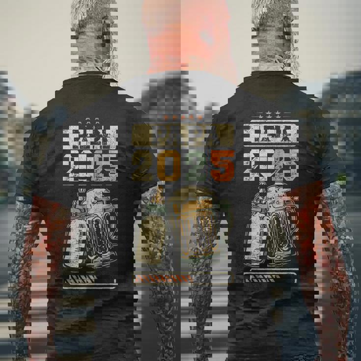 2025 年のお父さん 出産のお知らせ 父親になる予定の人 未来のお父さん メンズTシャツ バックプリント 高齢者への贈り物