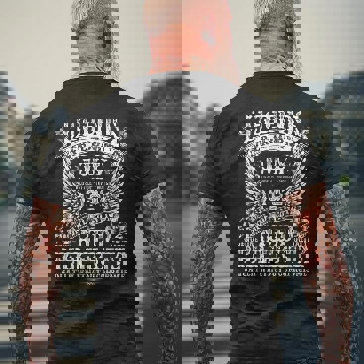 33歳の誕生日プレゼント 男性用 1992年7月 誕生日 面白い メンズTシャツ バックプリント 高齢者への贈り物