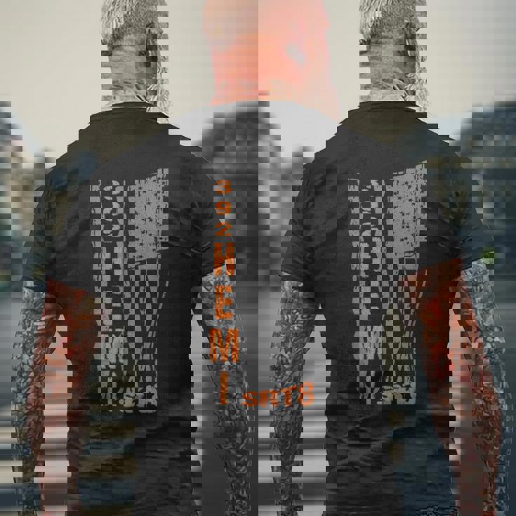 392 Hemi Enginert8シリーズ 愛国旗デザイン メンズTシャツ バックプリント 高齢者への贈り物