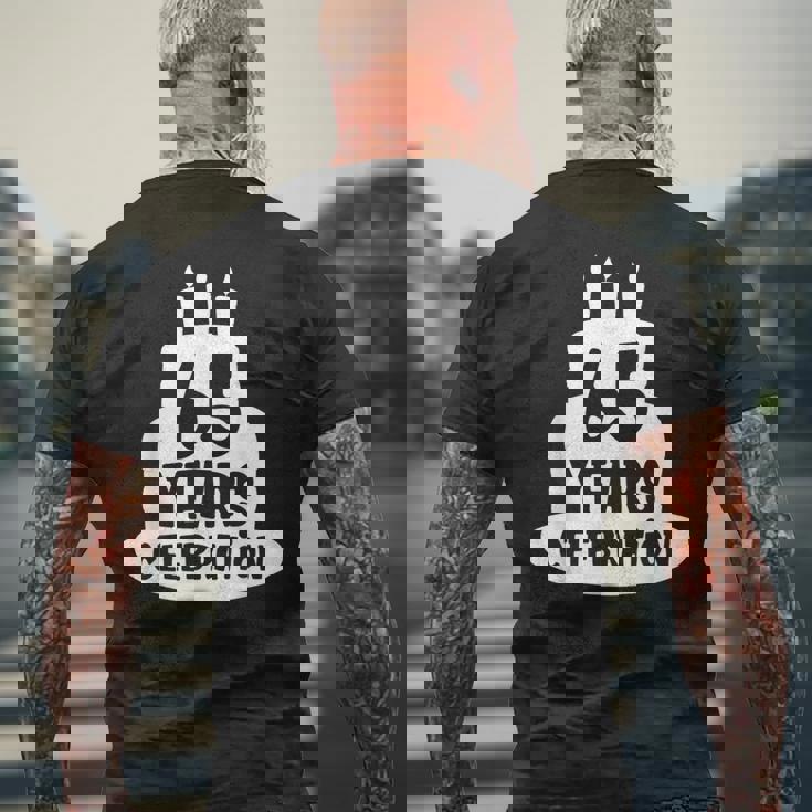 65年のお祝い イベント、記念日、誕生日。 メンズTシャツ バックプリント 高齢者への贈り物