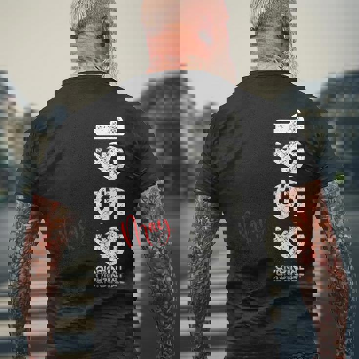 66 歳の誕生日 男性 オリジナル 5月 ヴィンテージ 1959 年 ギフト メンズTシャツ バックプリント 高齢者への贈り物