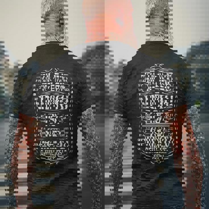 88歳の誕生日プレゼント ヴィンテージ 1937年 男性 面白い 88歳 1937年 メンズTシャツ バックプリント 高齢者への贈り物