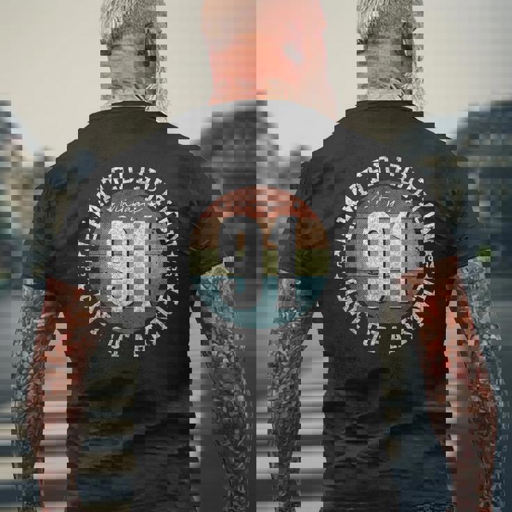 91歳のギフト ヴィンテージ 1934年限定版 91歳の誕生日 メンズTシャツ バックプリント 高齢者への贈り物