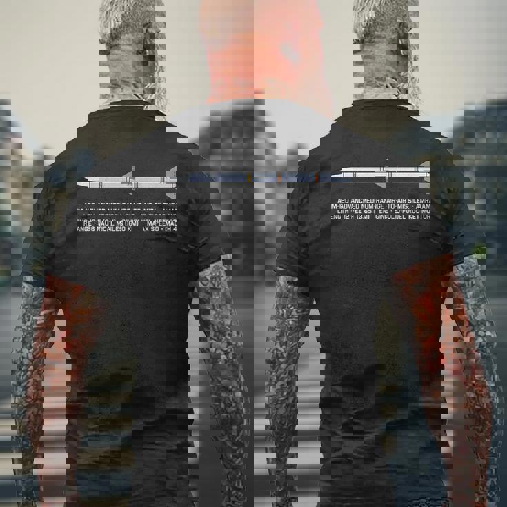 Aim-120 Amraam 空対空ミサイルの図 メンズTシャツ バックプリント 高齢者への贈り物