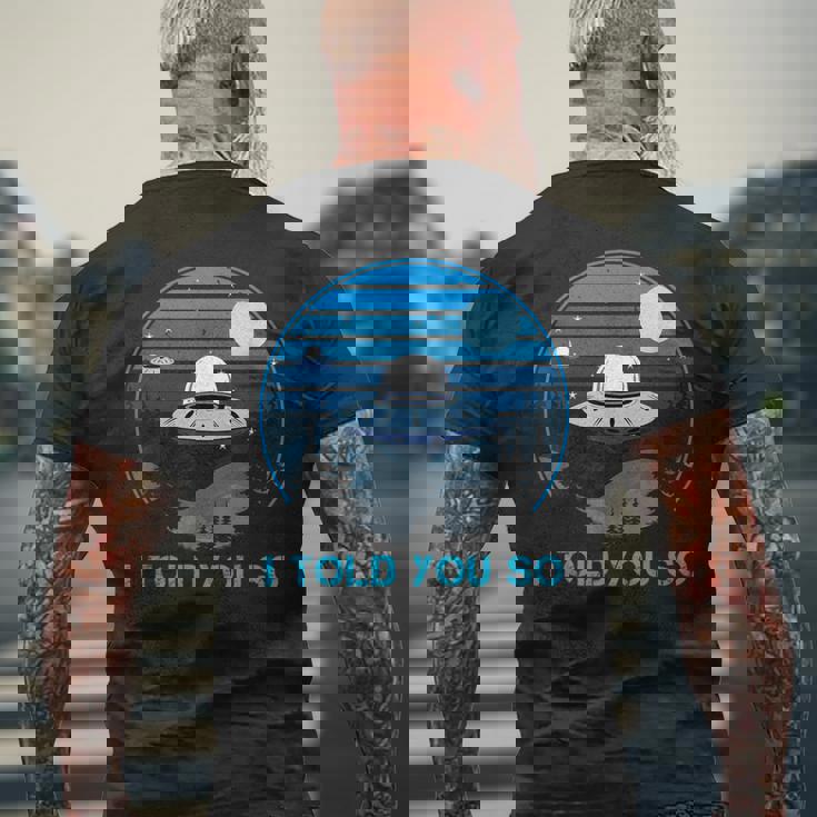 Alien Invasion In The Dark Ufo I Told Youo メンズTシャツ バックプリント 高齢者への贈り物