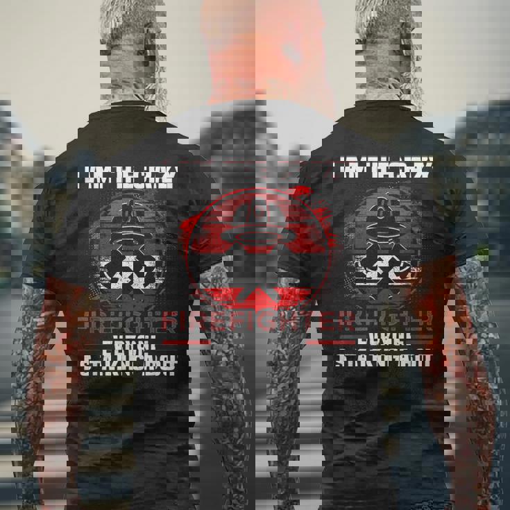 I Am The Crazy Firefighter 消防庁消防士 メンズTシャツ バックプリント 高齢者への贈り物