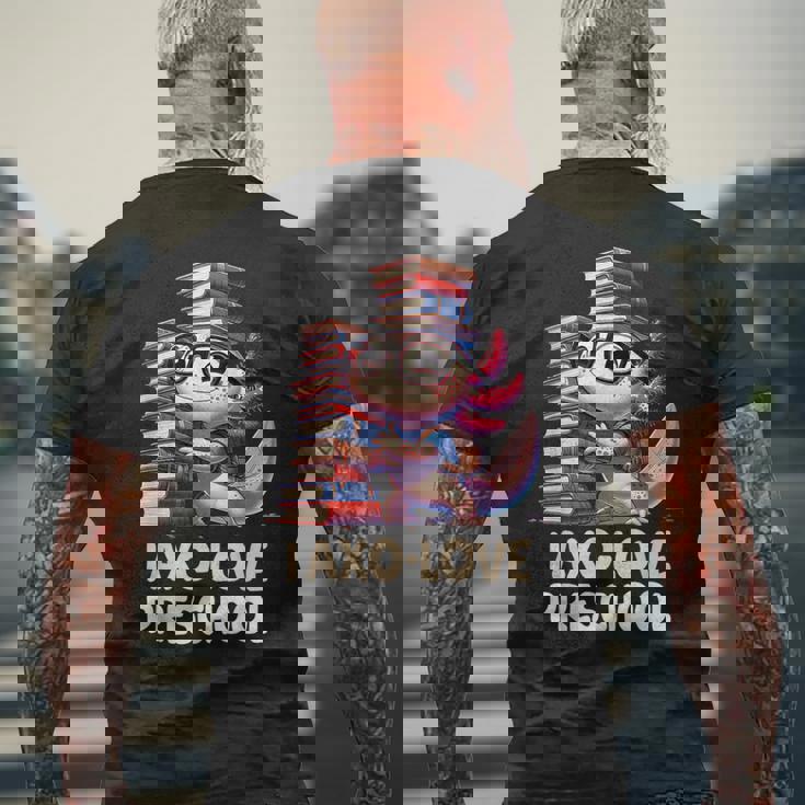 I Axo Love Presschool Axolotl 新学期読書 メンズTシャツ バックプリント 高齢者への贈り物