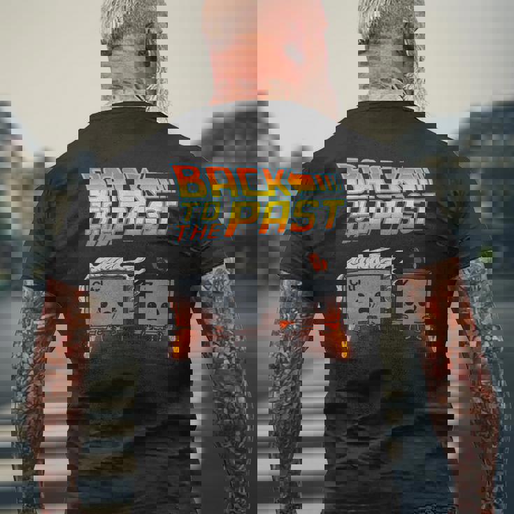 Back To The Past Undo Ctrl Z Geek Developers おもしろギフト メンズTシャツ バックプリント 高齢者への贈り物