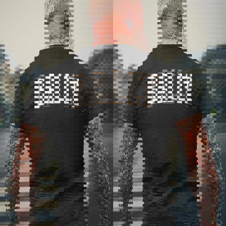 Bally India 誇り高きインドバケーションお土産 バリー メンズTシャツ バックプリント 高齢者への贈り物