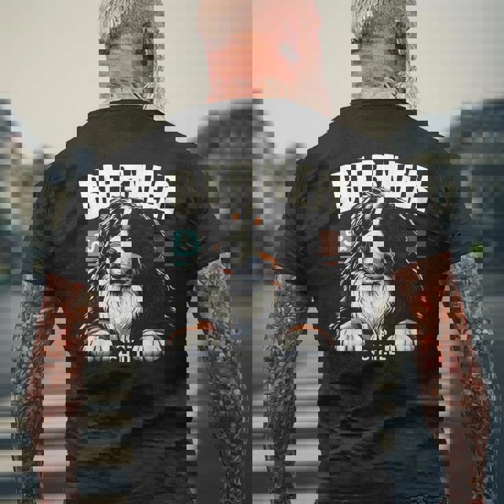 Berner And Chill バーニーズマウンテンドッグ 面白いグラフィックtシャツ メンズTシャツ バックプリント 高齢者への贈り物