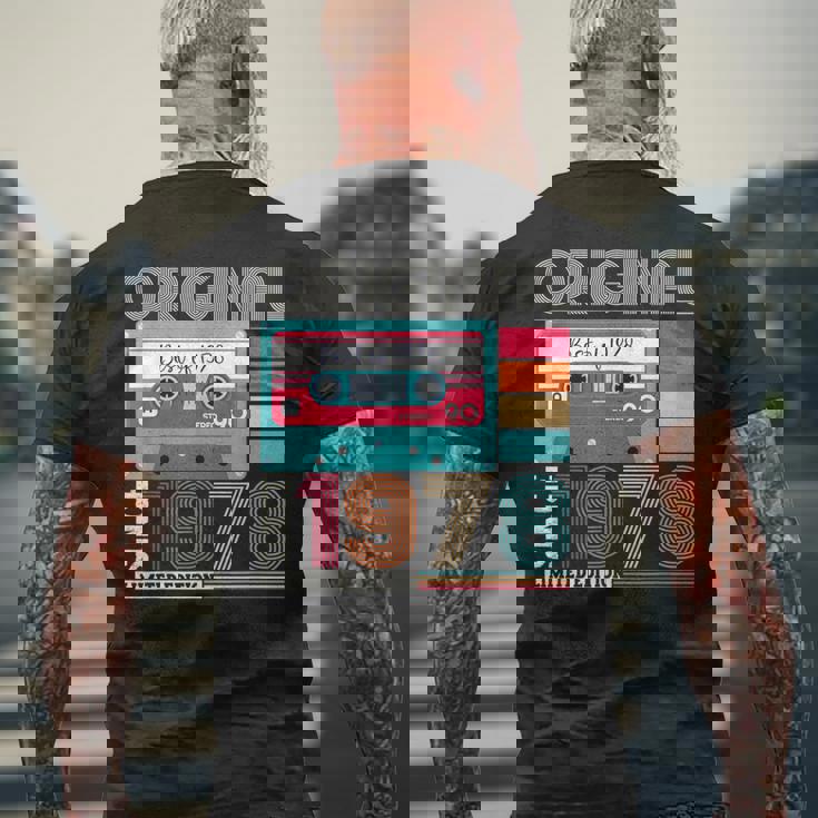 Best Ofintage 1978 45歳の誕生日ギフト メンズ カセット メンズTシャツ バックプリント 高齢者への贈り物