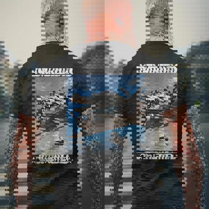 Bombardiro Crocodilo イタリアンブレインロットミーム メンズTシャツ バックプリント 高齢者への贈り物