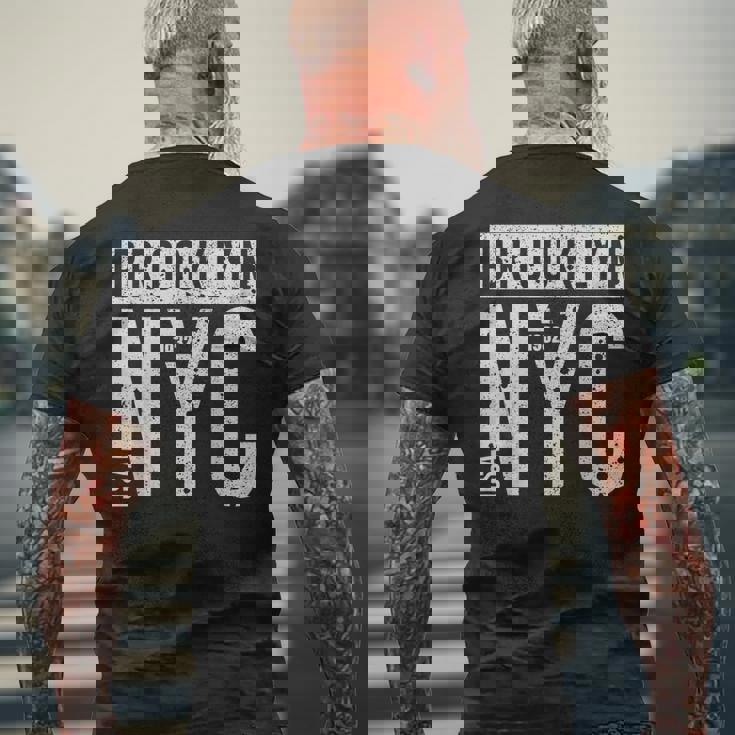 Brooklyn Est 1932 New York Usa Urban メンズTシャツ バックプリント 高齢者への贈り物