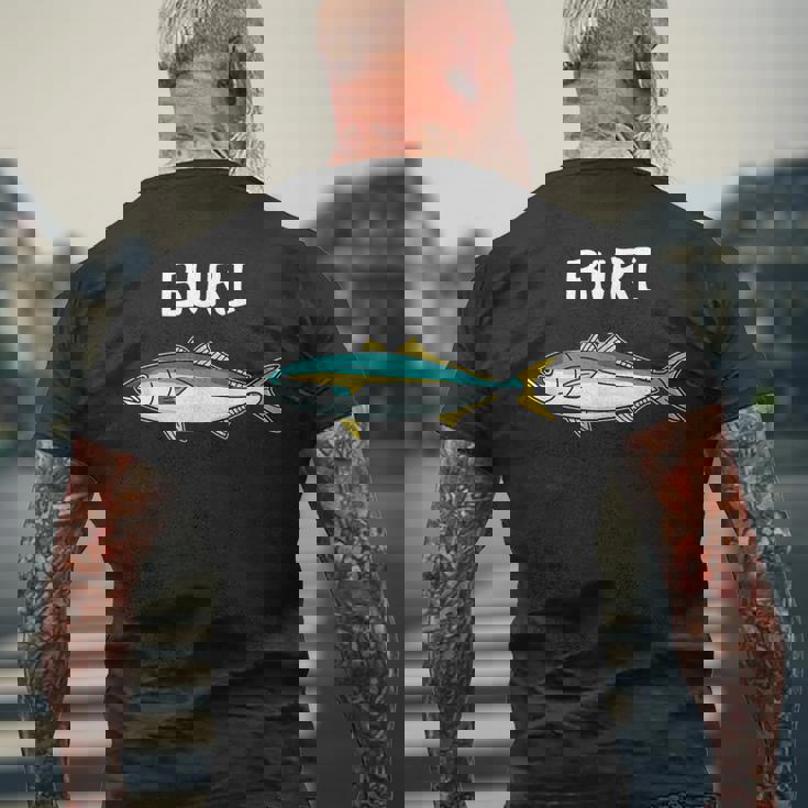Buri ブリ 鰤 願掛け 釣り好き 海釣り 趣味 おもしろ 魚好き 寿司ネタ 趣味釣り 船釣り 釣り メンズTシャツ バックプリント 高齢者への贈り物