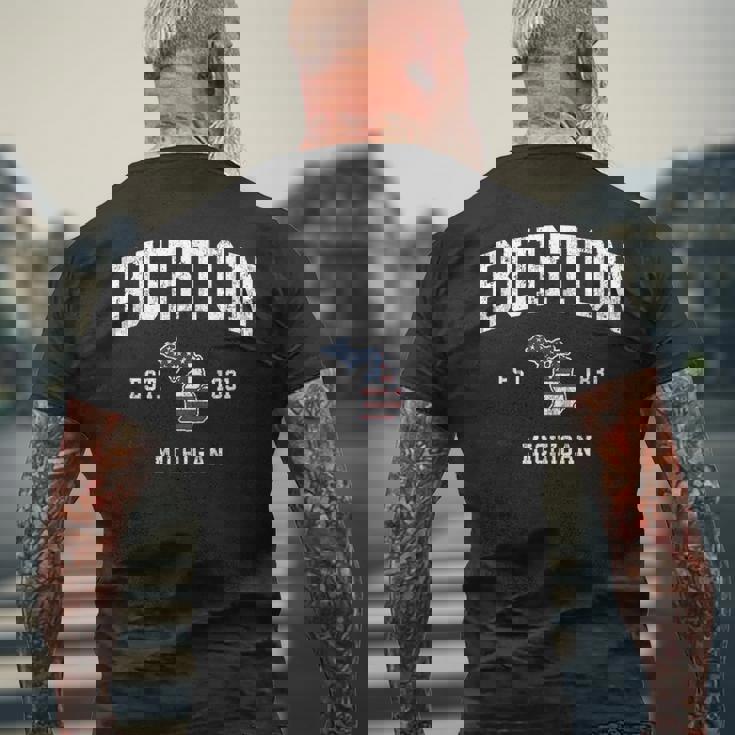 Burton Michigan Mi ヴィンテージ アメリカ国旗 スポーツデザイン メンズTシャツ バックプリント 高齢者への贈り物