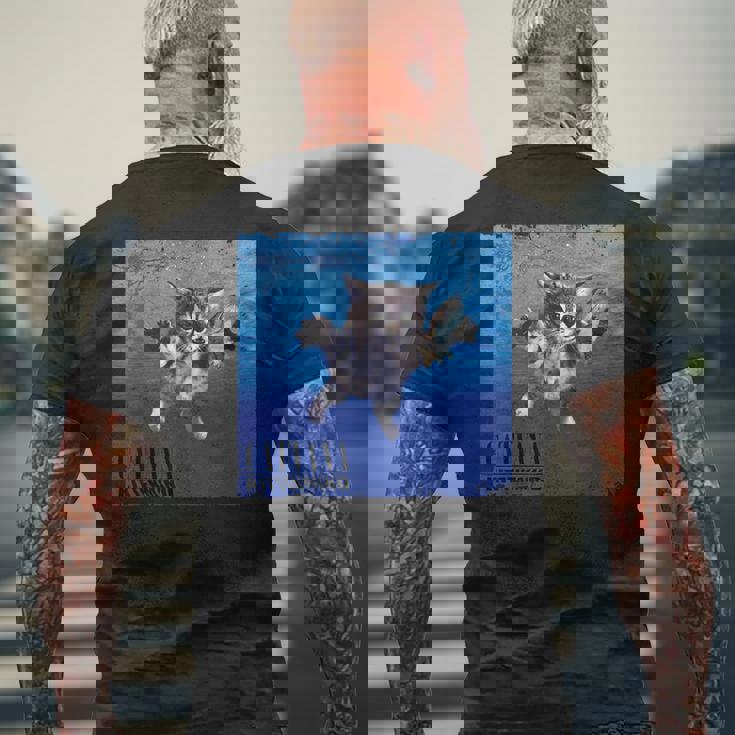 Cat Nevermind 子猫ニャーパロディ 面白い猫 動物好き メンズTシャツ バックプリント 高齢者への贈り物