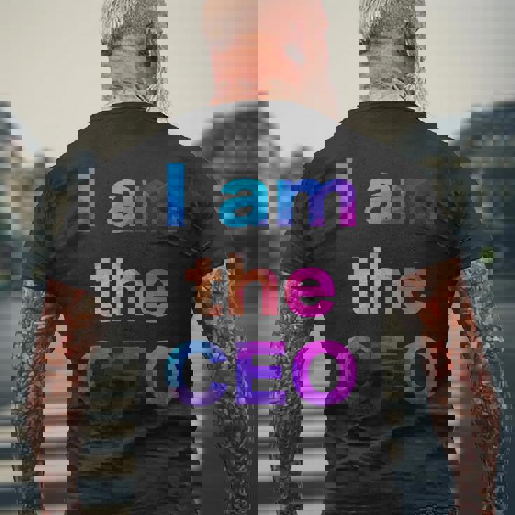 Ceo 最高経営責任者 社長 執行役員 面白い おもしろ ユーモア ギャグ お笑い メンズTシャツ バックプリント 高齢者への贈り物