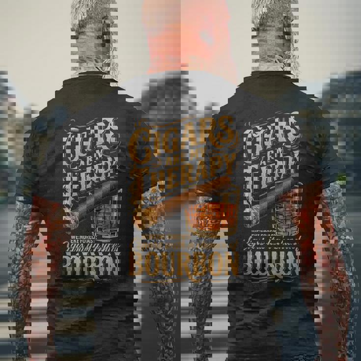 Cigars Are My Therapy Weekend Forecast Bourbonアパレル メンズTシャツ バックプリント 高齢者への贈り物