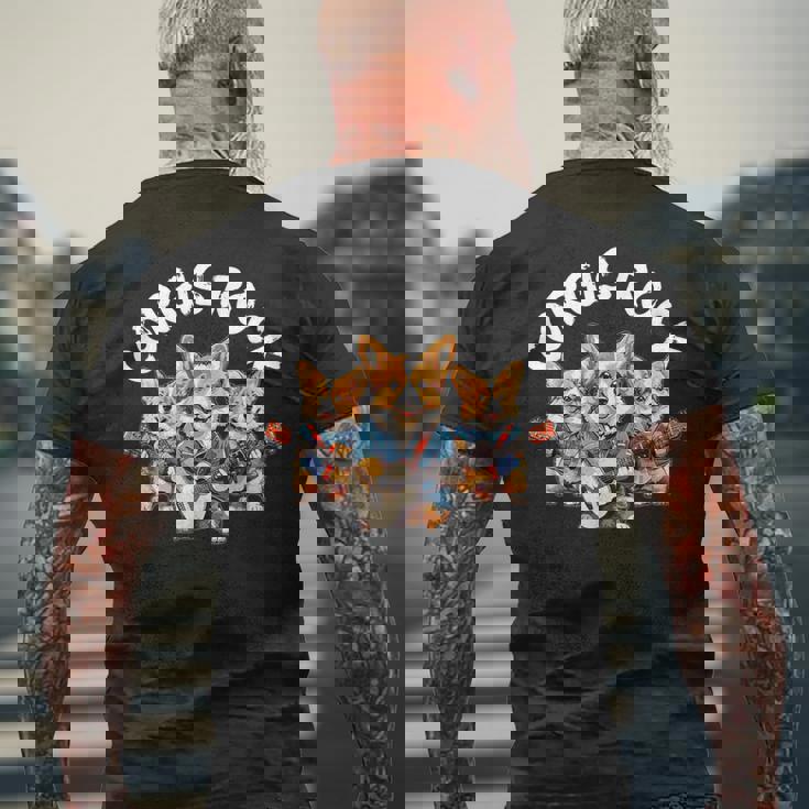 Corgis Rock かわいいコーギー犬トリオ ロックアウト ギターを弾く メンズTシャツ バックプリント 高齢者への贈り物