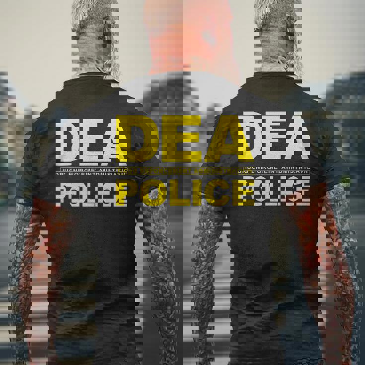 Dea 薬局 警察官 メンズTシャツ バックプリント 高齢者への贈り物