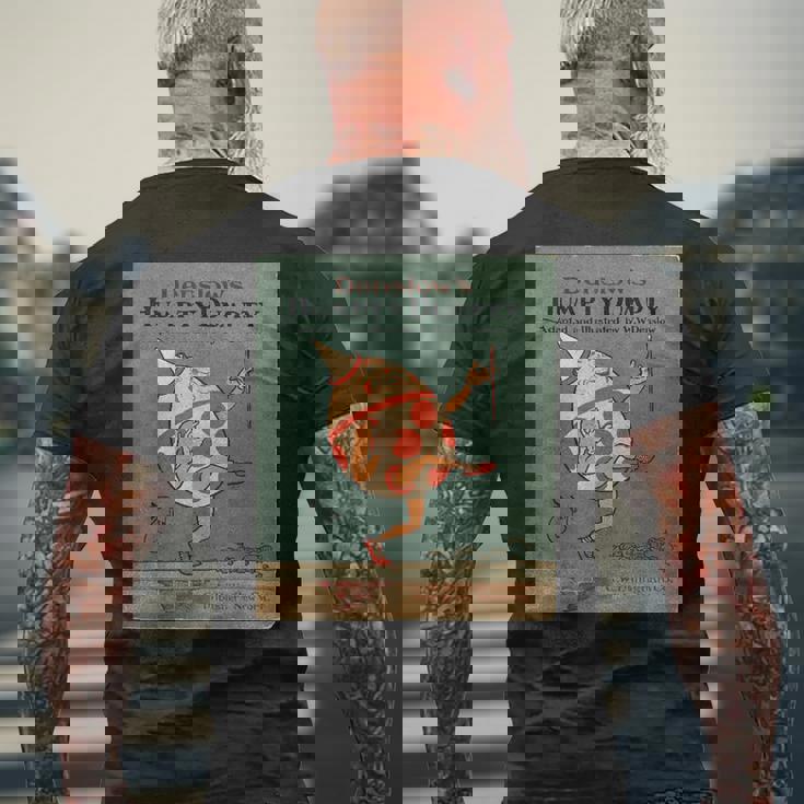 Denslows ハンプティダンプティ 童謡 ヴィンテージブックトレジャー メンズTシャツ バックプリント 高齢者への贈り物