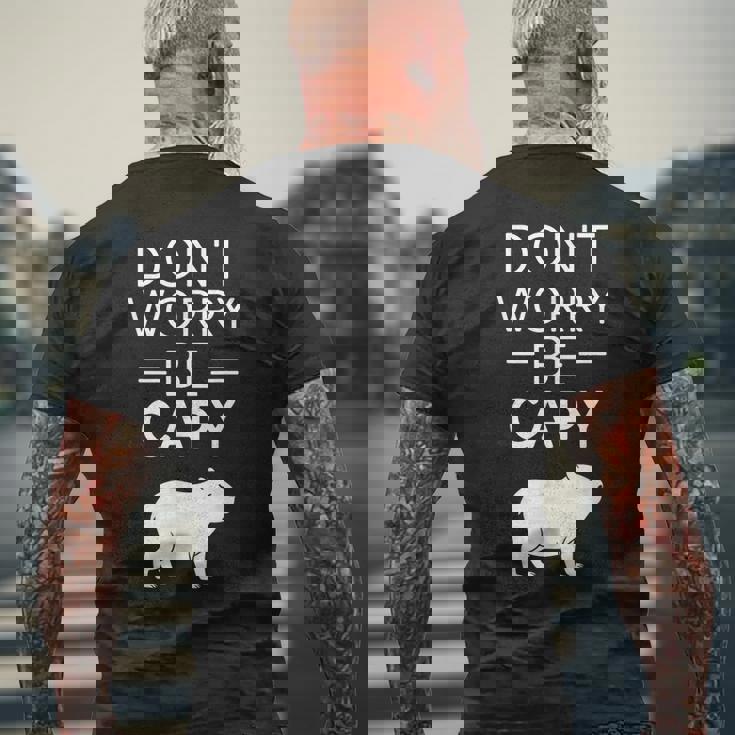 Don't Worry Be Capy カピバラ 心配しないで カピー カピバラ齧歯類愛好家 メンズTシャツ バックプリント 高齢者への贈り物