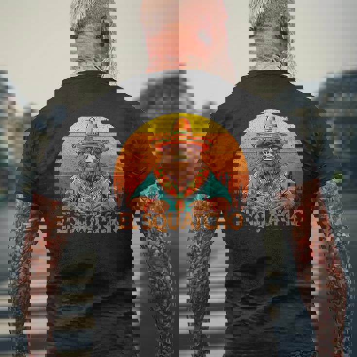 Elquatcho メキシカン ビッグフット サスカッチ シンコ・デ・マヨ メンズ キッズ メンズTシャツ バックプリント 高齢者への贈り物